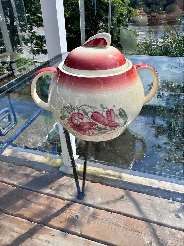 Vintage Susie Cooper "Tiger Lily" Sugar Bowl or Replacement Lid 1930s - photo 1