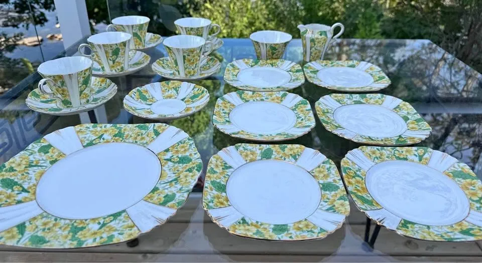 Vintage Royal Albert "Primrose" Bone China Tea Set - 20 Pcs (Service for 5) - photo 2