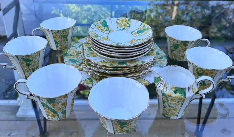 Vintage Royal Albert "Primrose" Bone China Tea Set - 20 Pcs (Service for 5) - photo 8