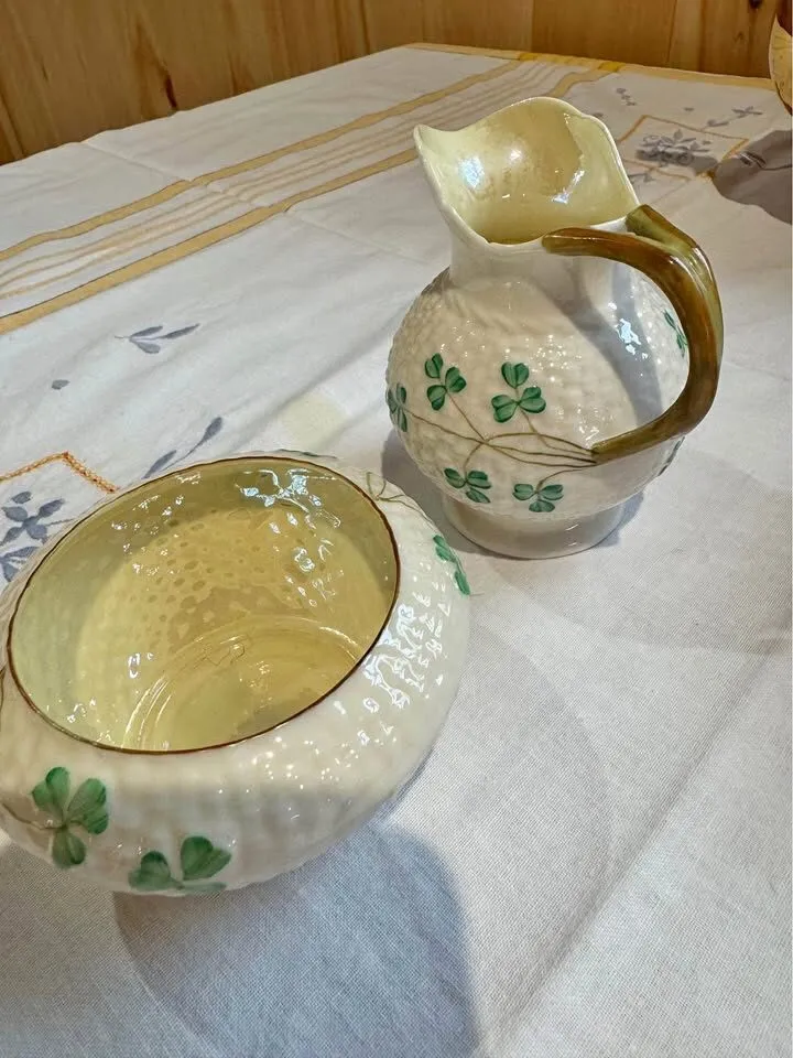 Rare Vintage Belleek Shamrock Creamer and Open Sugar Bowl, 1926-1946 - photo 1