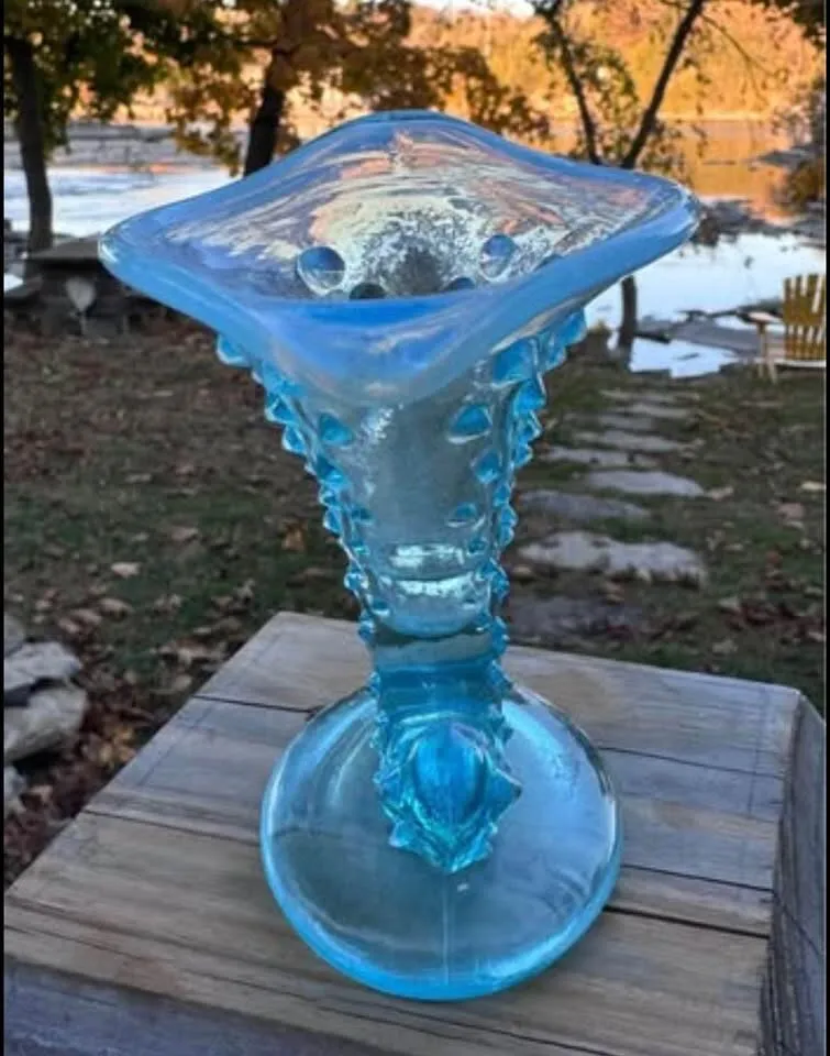 Vintage Fenton Blue Opalescent Hobnail Cornucopia Glass Vase / Candle Holder - 4" - photo 2