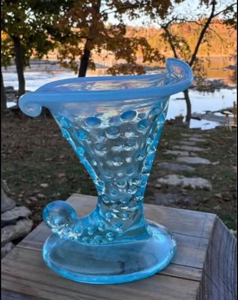 Vintage Fenton Blue Opalescent Hobnail Cornucopia Glass Vase / Candle Holder - 4" - photo 3