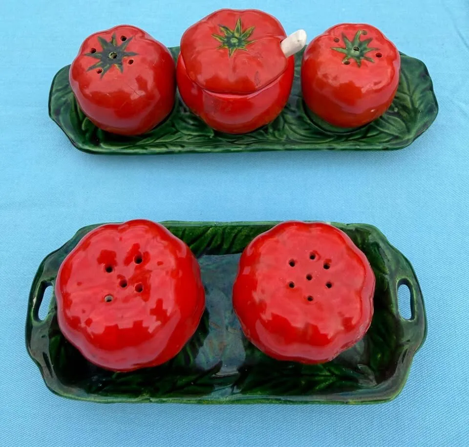 Vintage Occupied Japan Tomato Condiment & Salt and Pepper Sets - photo 6