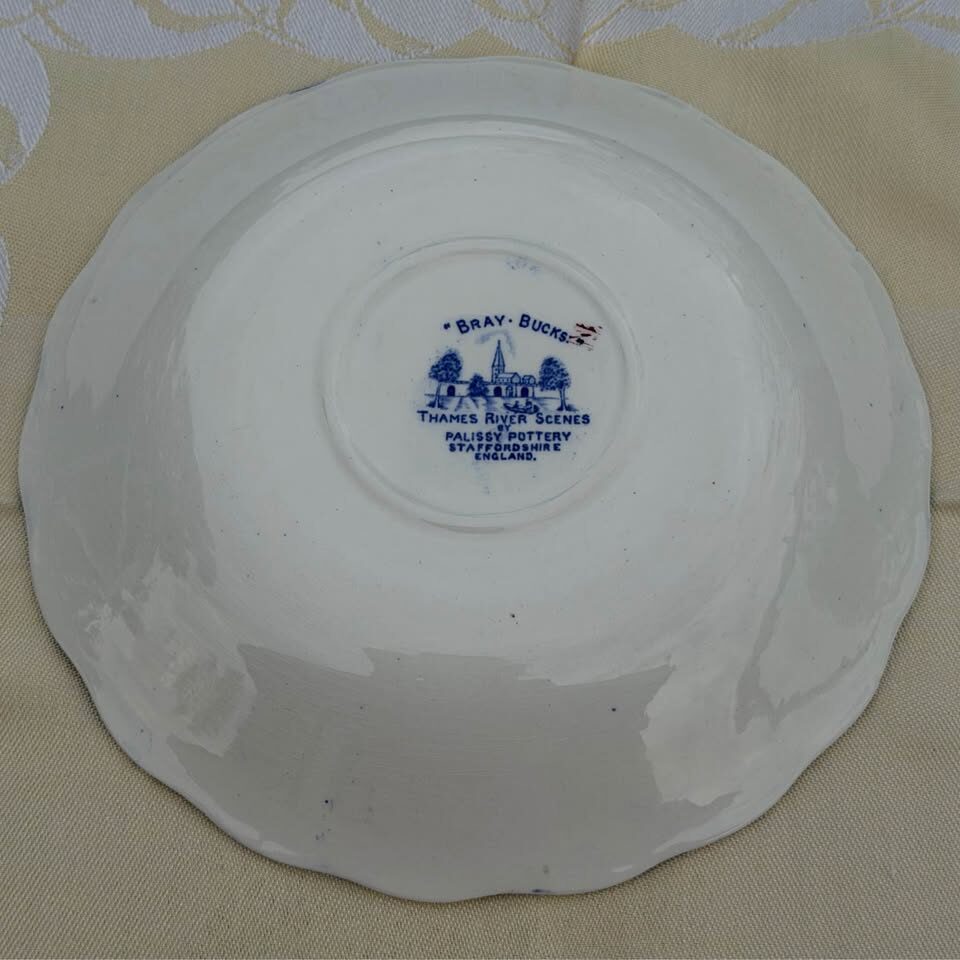 Vintage Blue & White Wall Plate Decor - Made in England - photo 2