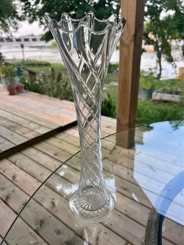 Antique Dugan "Spiralex" Clear Swung Glass Vase - 1900s - photo 1