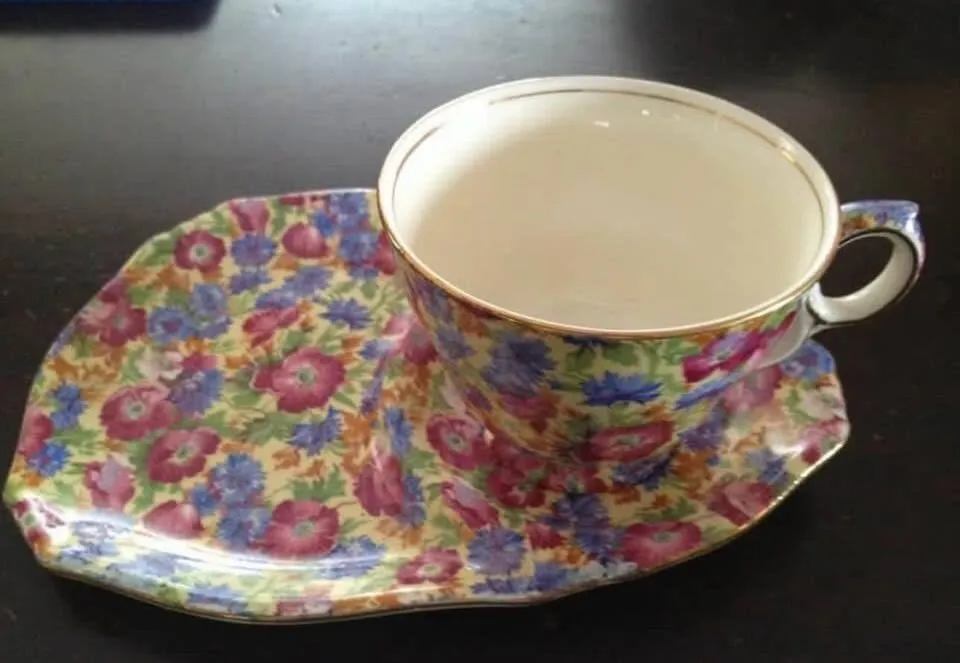 Unique English Antique and Vintage Teacups and saucers - photo 6