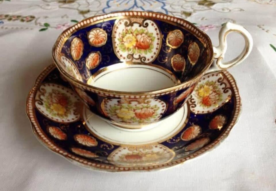 Unique English Antique and Vintage Teacups and saucers - photo 8