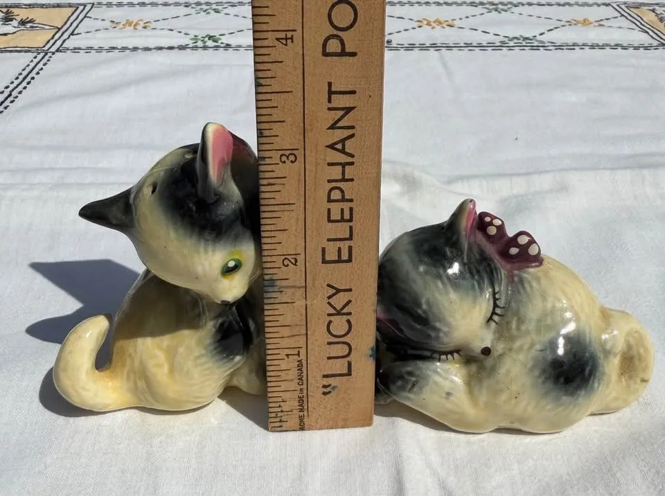 Vintage Mid-Century Ceramic Cat Salt & Pepper Shakers - Made in Japan - photo 10