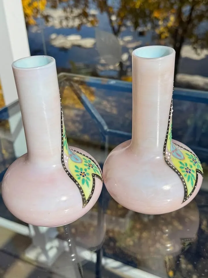 Antique Bavarian Art Glass Vases Matching Pair, Hand Enamelled - photo 8