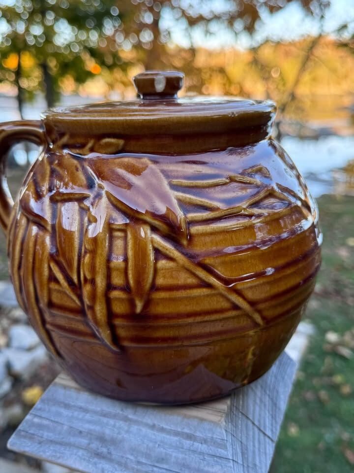 Vintage bean pot ovenware - photo 2