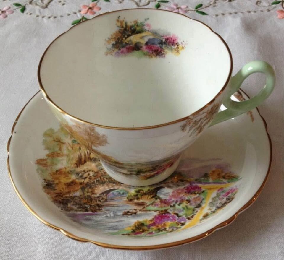 Paragon Aynsley Shelley Teacups - photo 5
