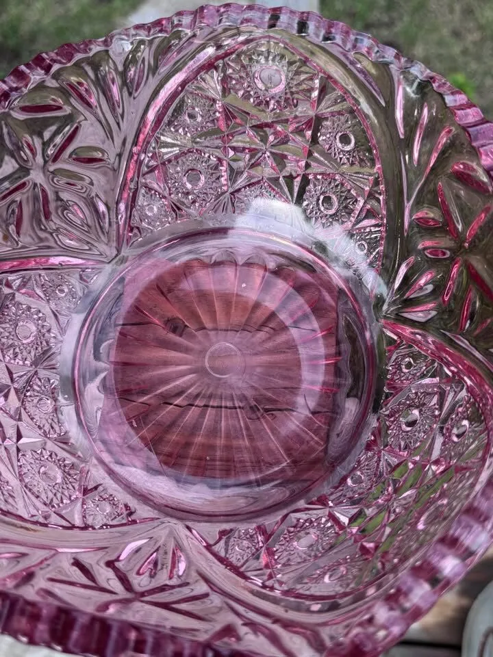 Vintage L.E. Smith Pink Carnival Glass Bowl - Quintec Pattern (stamped S) - photo 2