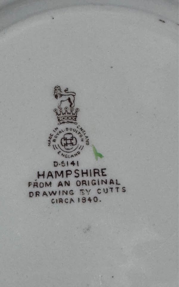 Royal Doulton Hampshire 3 Plates D6141 - photo 3
