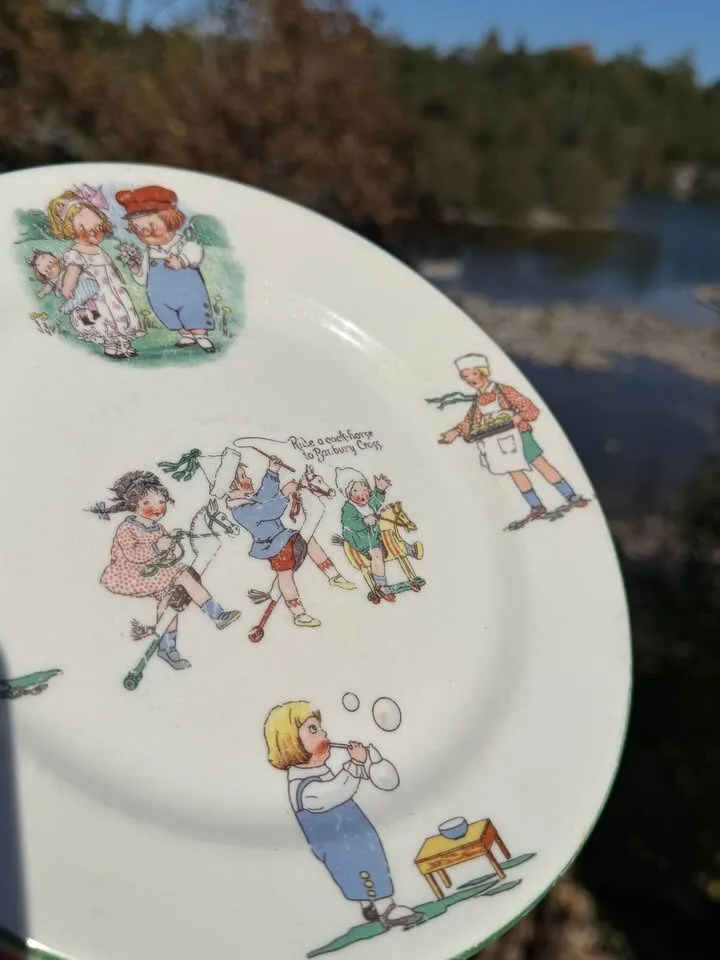 Rare 1940s Shenango Nursery Rhyme Plate & Antique German "Think of Me" Dish - photo 10