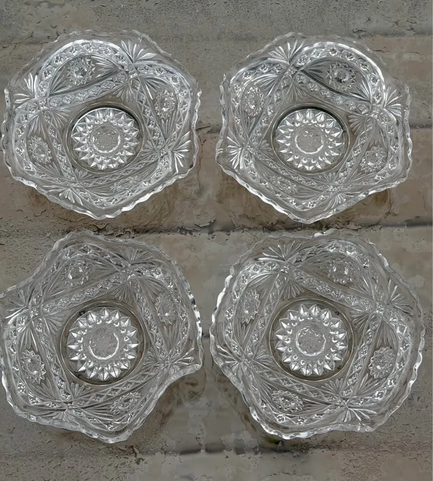 Set of 4 Antique 1905 Imperial Glass "Roanoke Star / Hobstar" Berry Bowls - photo 2