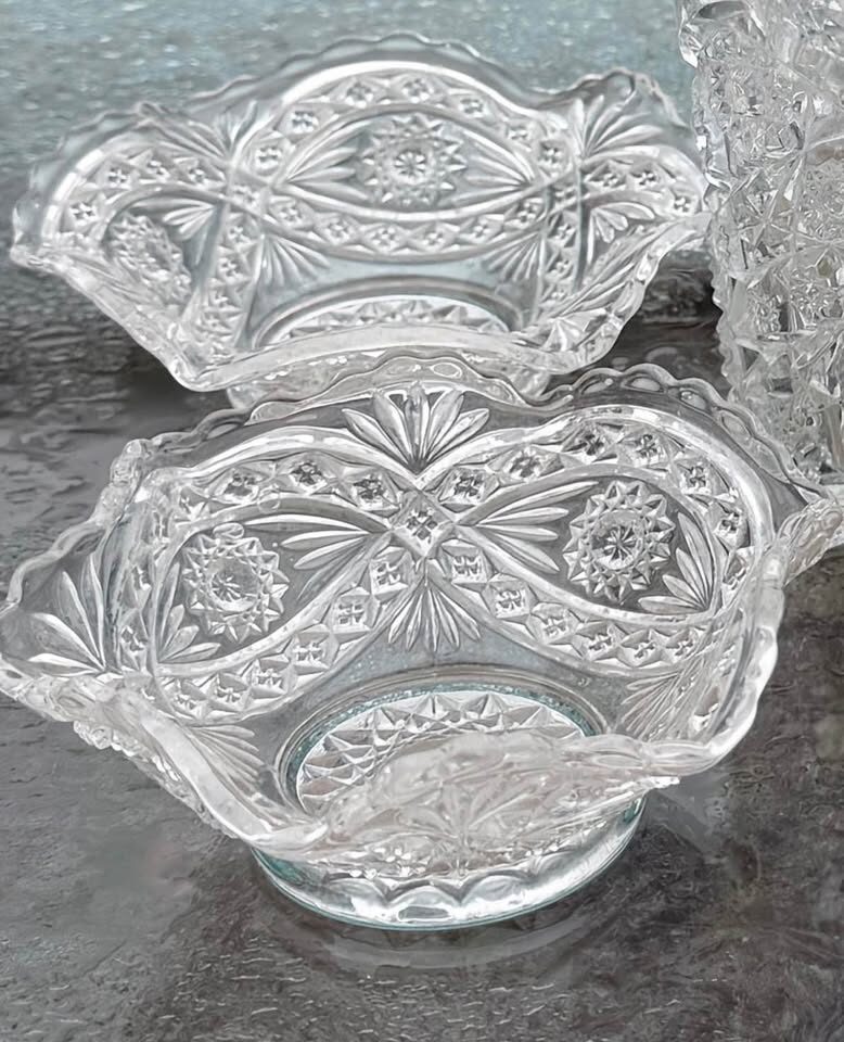 Set of 4 Antique 1905 Imperial Glass "Roanoke Star / Hobstar" Berry Bowls - photo 3