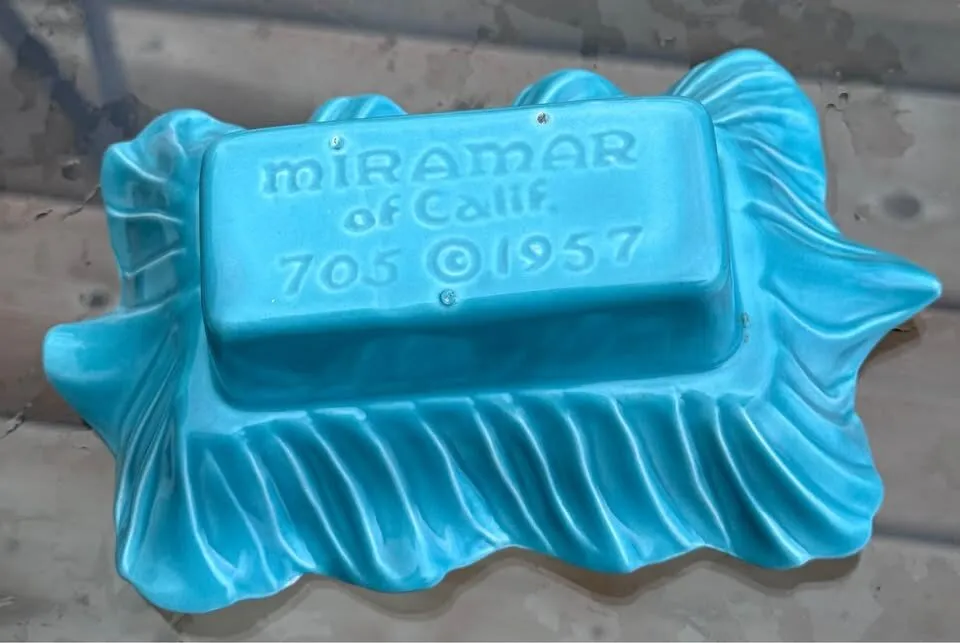 Vintage 1957 Miramar of California Turquoise Ruffled Planter Bowl MCM - photo 2