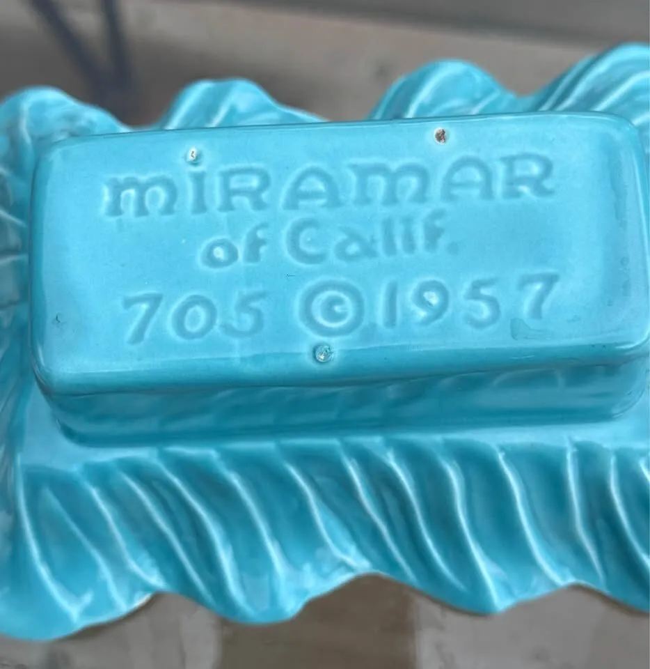 Vintage 1957 Miramar of California Turquoise Ruffled Planter Bowl MCM - photo 4