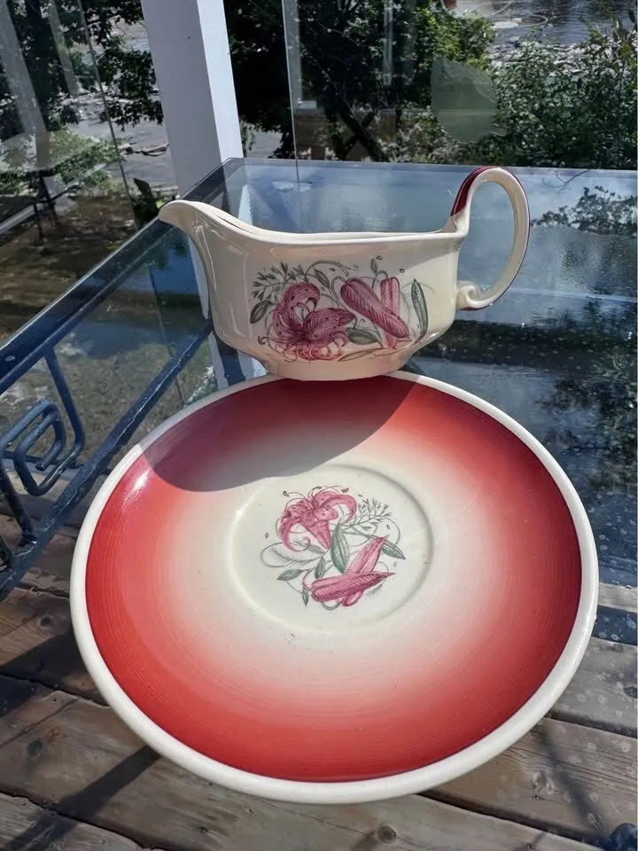 Vintage Susie Cooper Art Deco "Tiger Lily" Gravy Boat & plate - photo 4