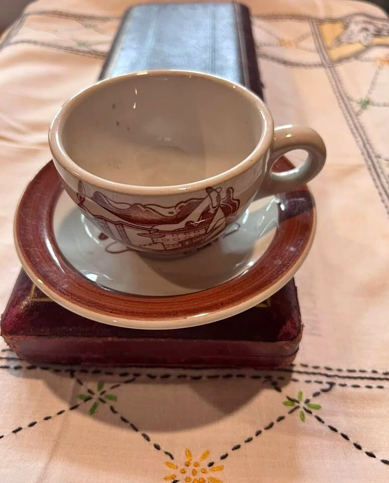 Vintage J.E. Heath Erica Stoneware Cup & Saucer - Banff School of Fine Arts 1967 - photo 1