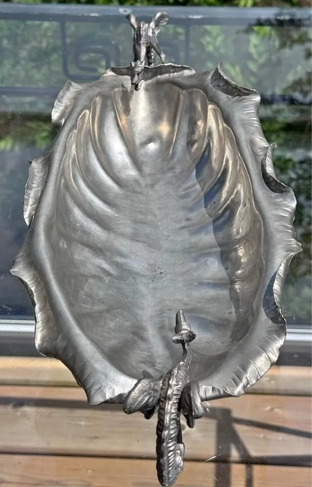 Vintage 1970s Italian Pewter Leaf Centerpiece Bowl (Peltro 95%) - photo 1