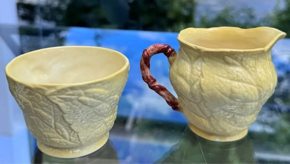 Vintage Carlton Ware "Foxglove" Cream & Sugar Set - photo 2