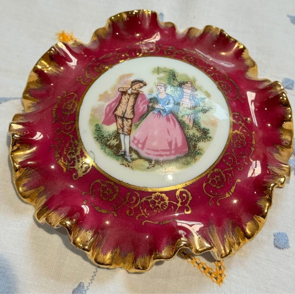 Vintage porcelain trinket box made in Japan - photo 2