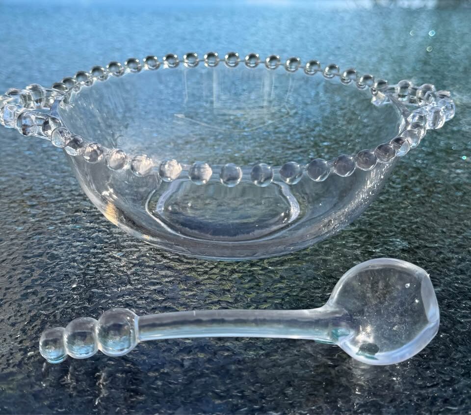 Vintage Imperial Glass "Candlewick" Handled Mayonnaise Bowl & Ladle Set (2-Piece) - photo 3