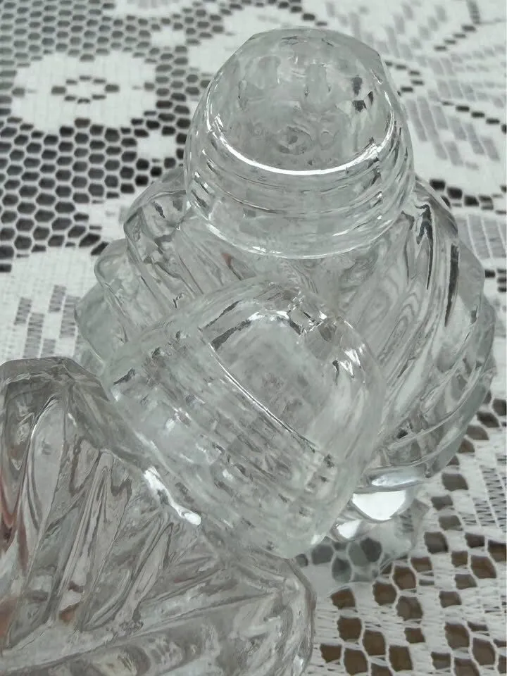 Vintage Bohemia All Glass Swirl Salt And Pepper Shakers 3 inches high - photo 2