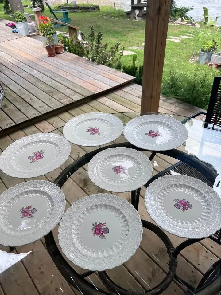 Spode Copeland “Claudia” Dinner Plates Partial Set - photo 7