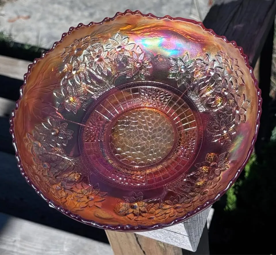 Vintage Carnival Glass Bowl - photo 8