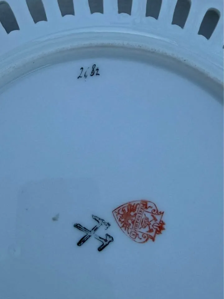 Antique Reticulated Porcelain Plates – Pirkenhammer & Portrait - photo 10