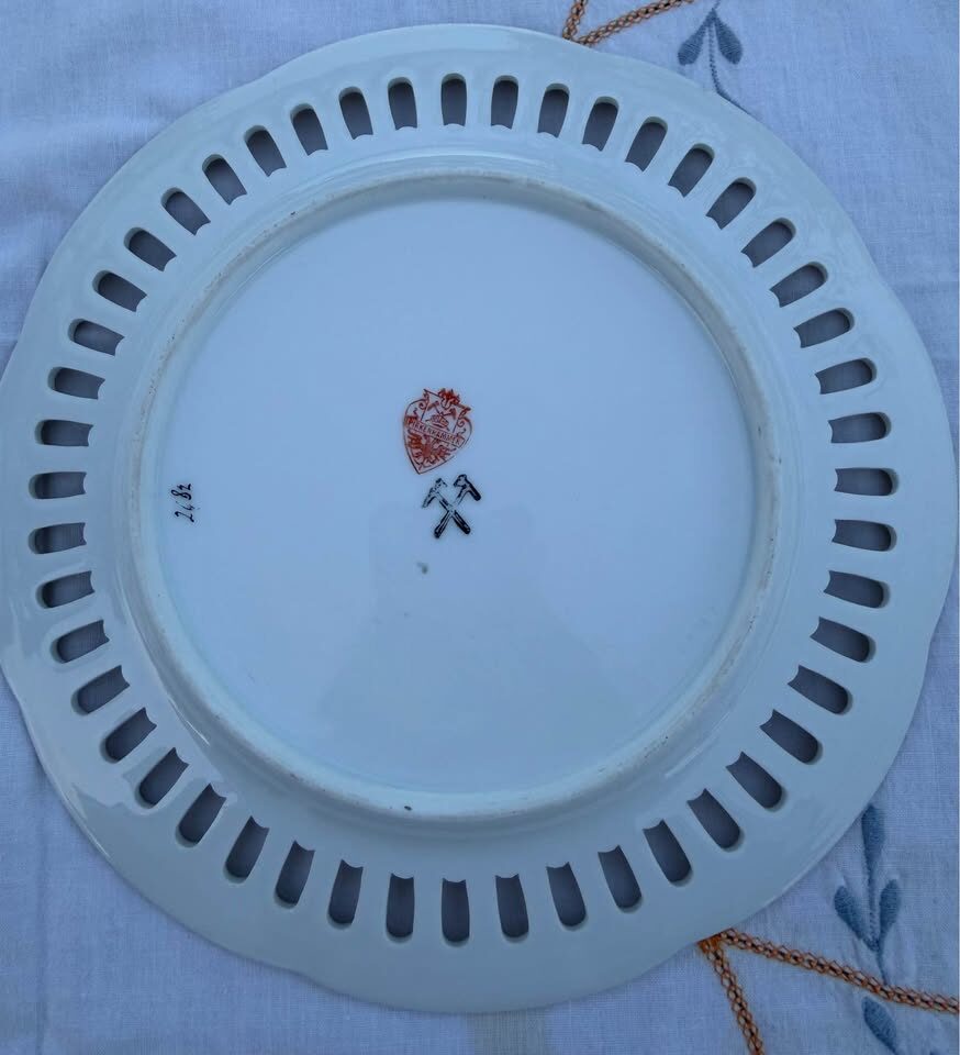 Antique Reticulated Porcelain Plates – Pirkenhammer & Portrait - photo 7
