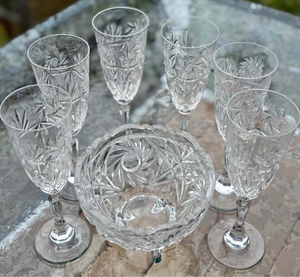 Vintage Bohemian Cut Crystal 7-Piece Serving Bowl & Matching Stemmed Glasses Set - photo 2