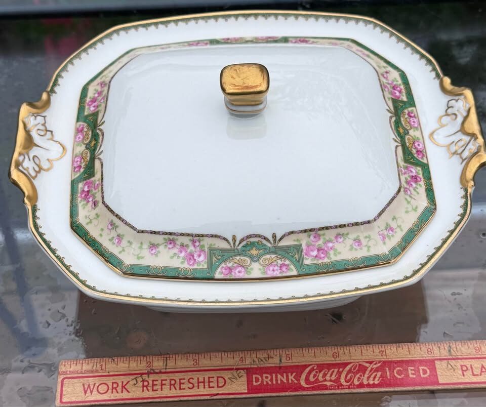 Pristine Antique T&V Limoges "La Cloche" Covered Tureen (c. 1892-1907) - photo 6
