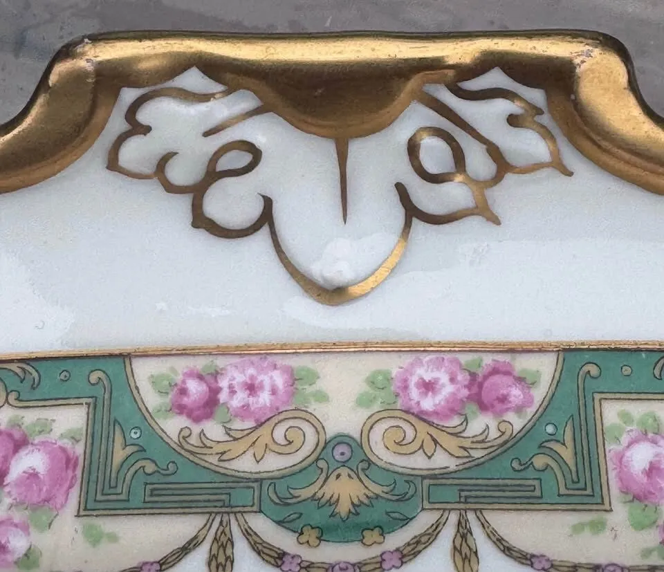 Pristine Antique T&V Limoges "La Cloche" Covered Tureen (c. 1892-1907) - photo 9