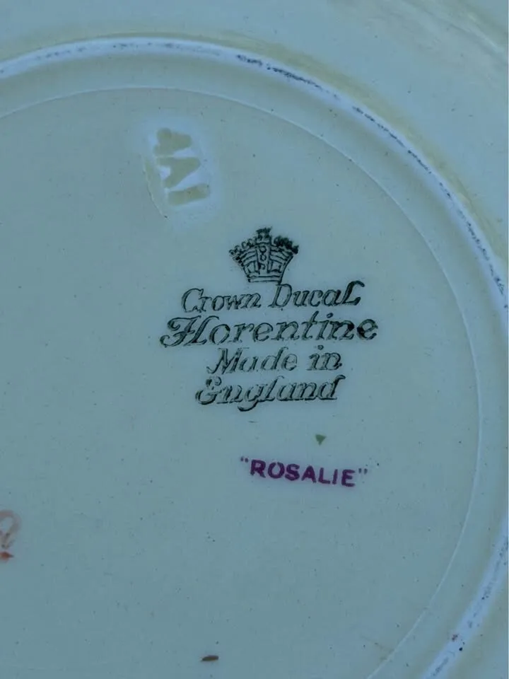 Vintage Crown Ducal "Rosalie" Rimmed Bowl – Florentine Shape - photo 3