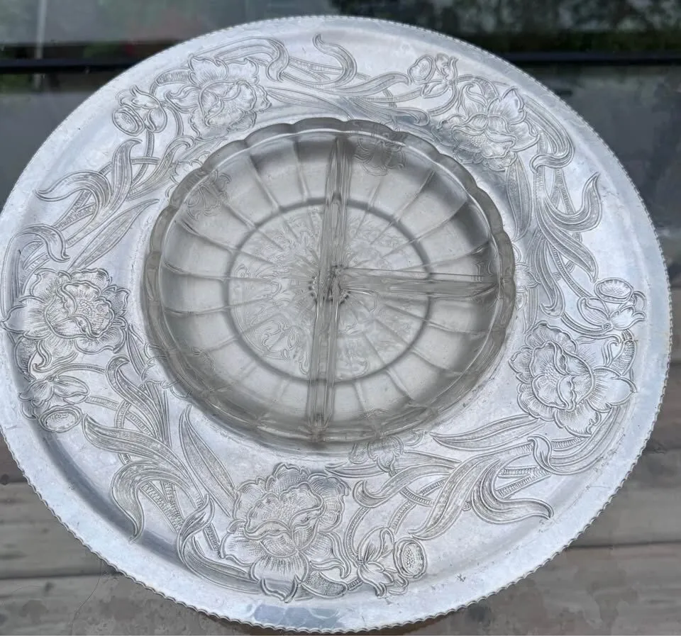 Vintage Wilson Specialties Aluminum Lazy Susan w/ Original Glass Insert and lid - photo 6