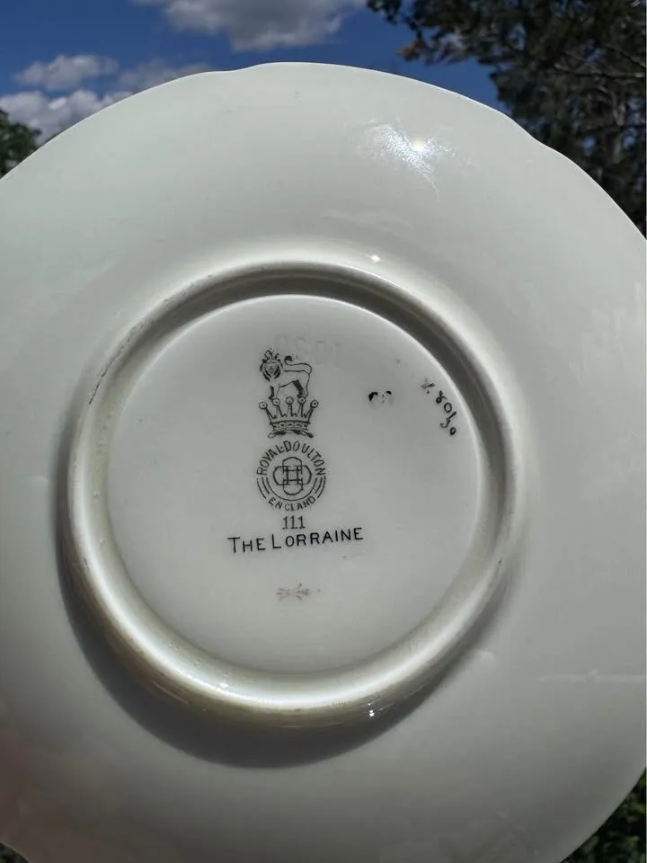 Mint Condition Rare Vintage Royal Doulton "The Lorraine" Double-Handled Soup Bowl & Saucer Set - photo 10
