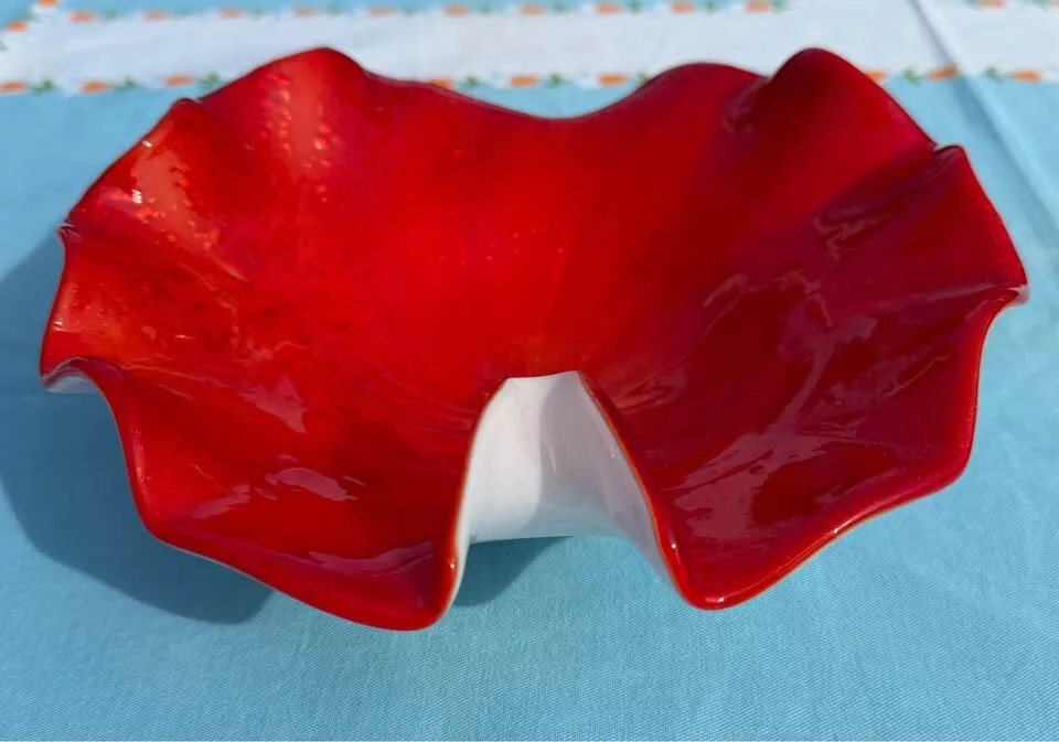 Vintage Mid-Century Murano Art Glass Ruffled Dish - Red & Gold Aventurine - photo 4